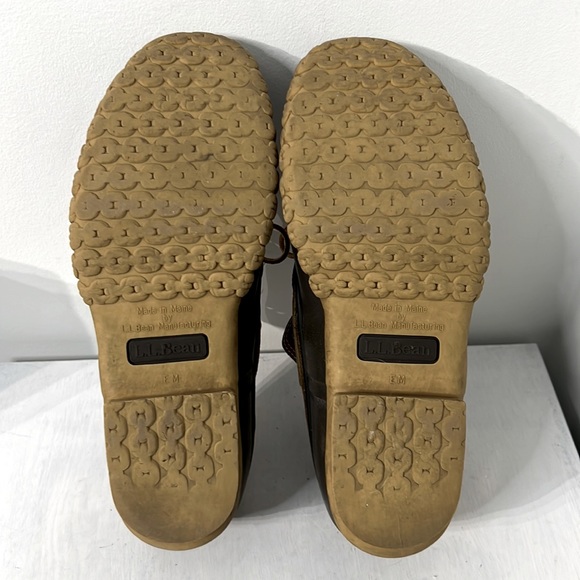 L.L Bean Short Duck Boots - Picture 6 of 10